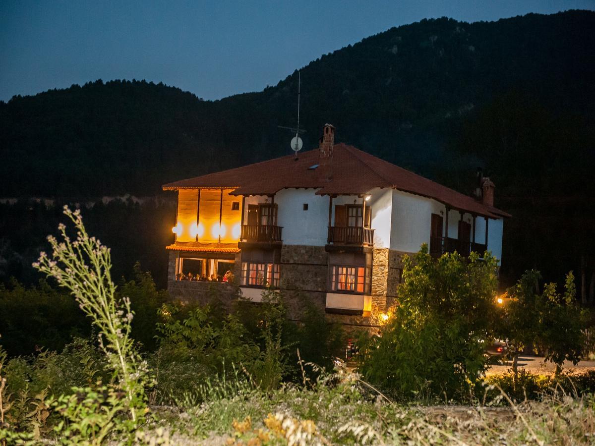森特里瓦尼斯山间酒店 Ano Skotina 外观 照片