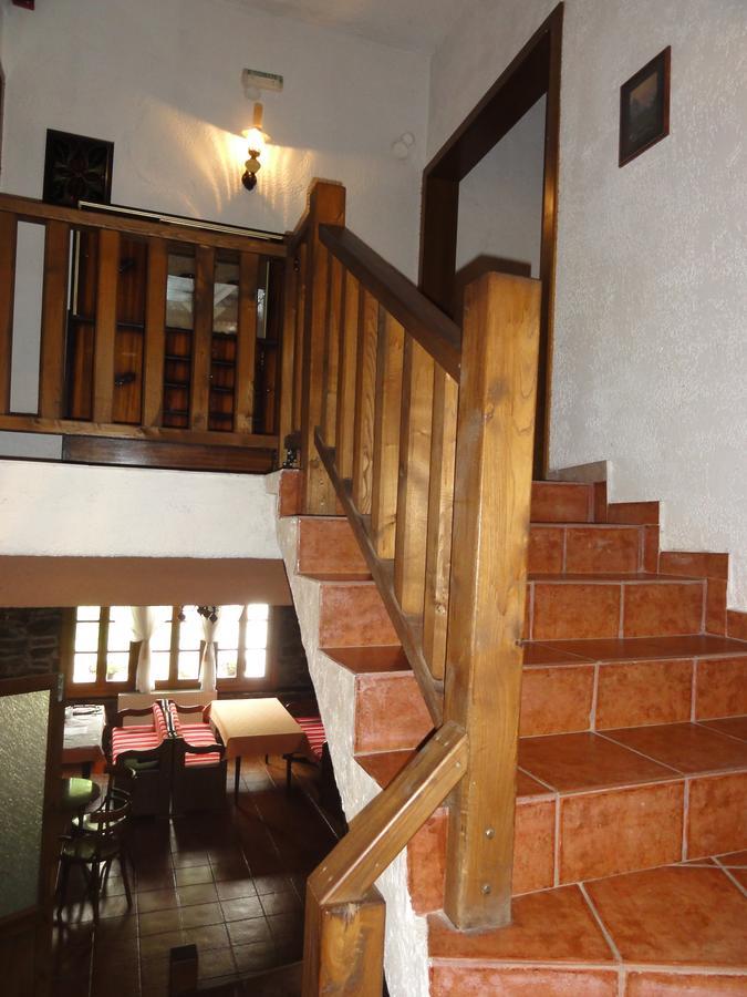 森特里瓦尼斯山间酒店 Ano Skotina 外观 照片